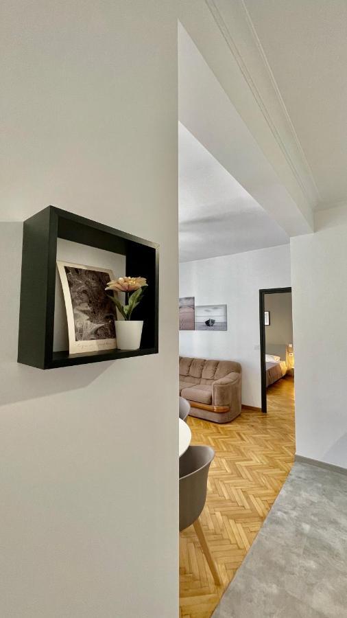 Gorgeous Renovated Apt. Close To Metro And Cultural Sites! Athen Exterior foto